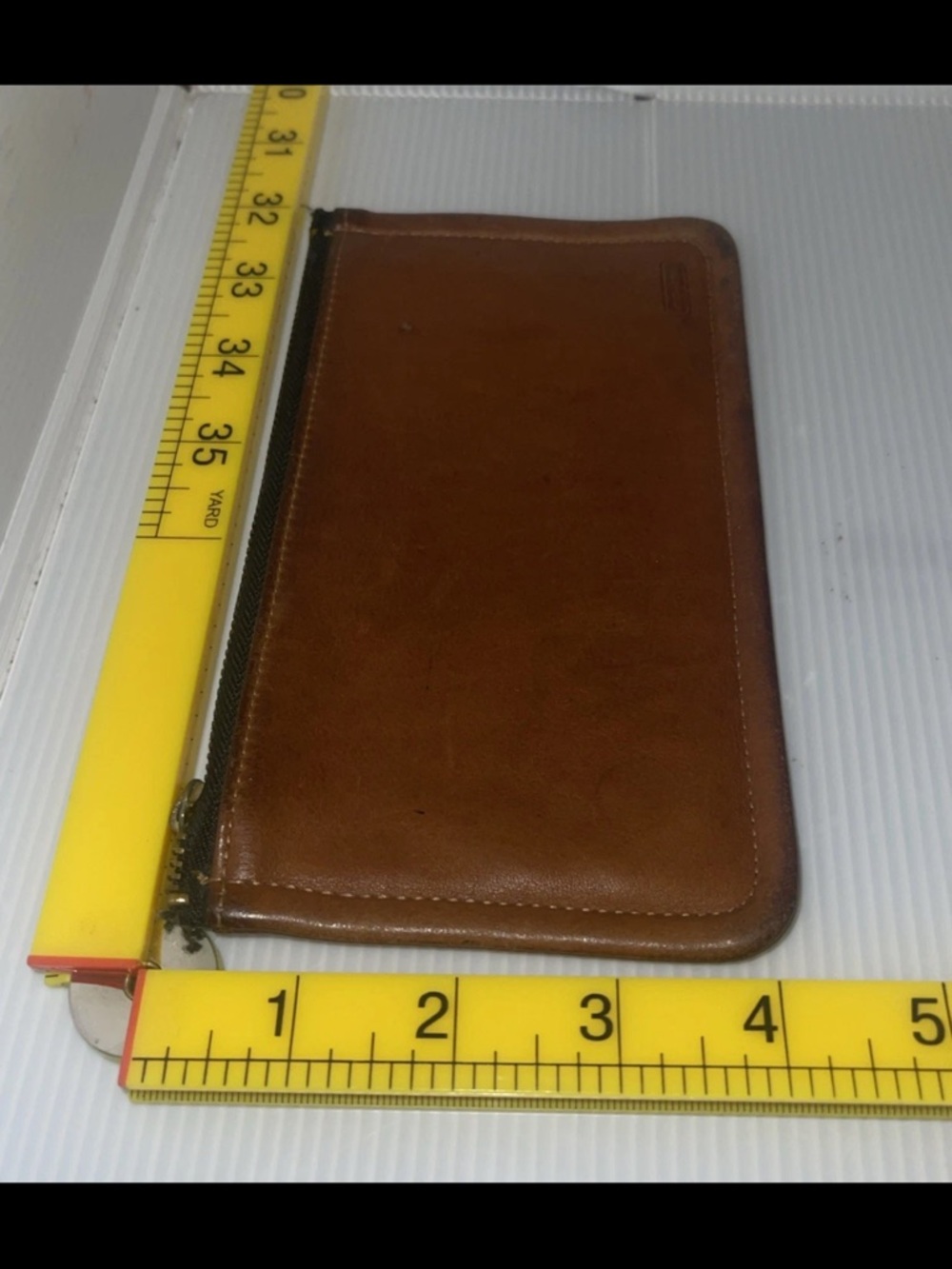 Vintage COACH Skinny British Tan Envelope Case Zip Utility Pouch - Picture 3 of 5